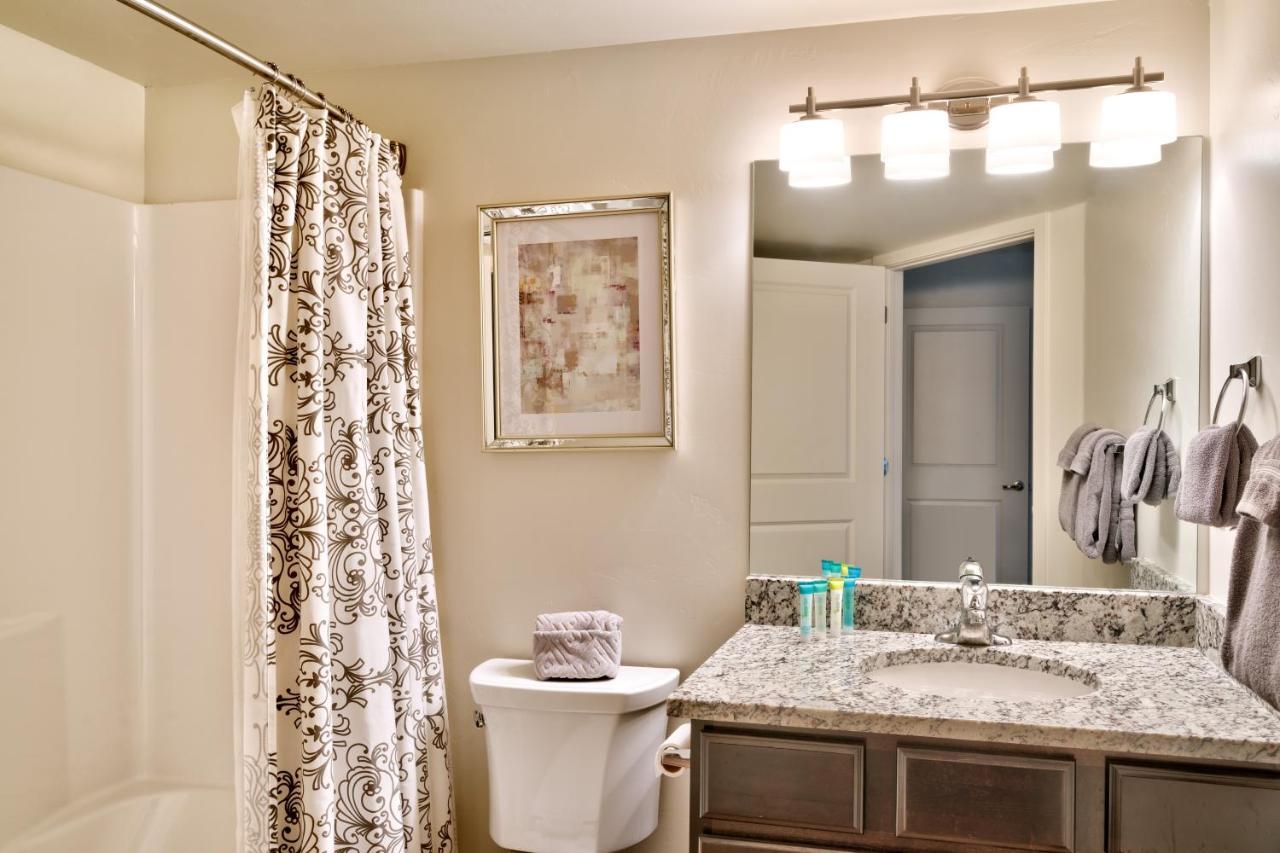 2G New Moab Redcliff Condo, Pool & Hot Tub Exterior photo